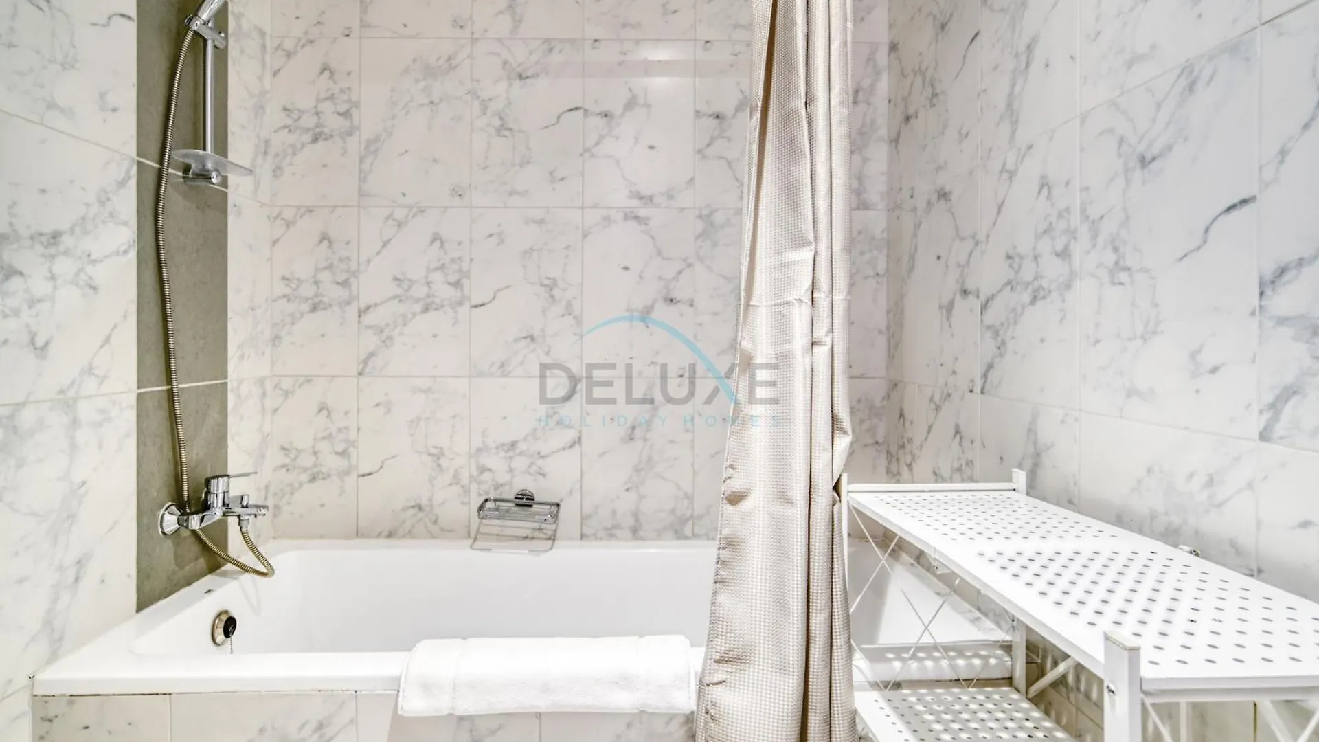 Peaceful 2Br At Afnan 5 Midtown Impz By Deluxe Holiday Homes Dubaj Apartmán